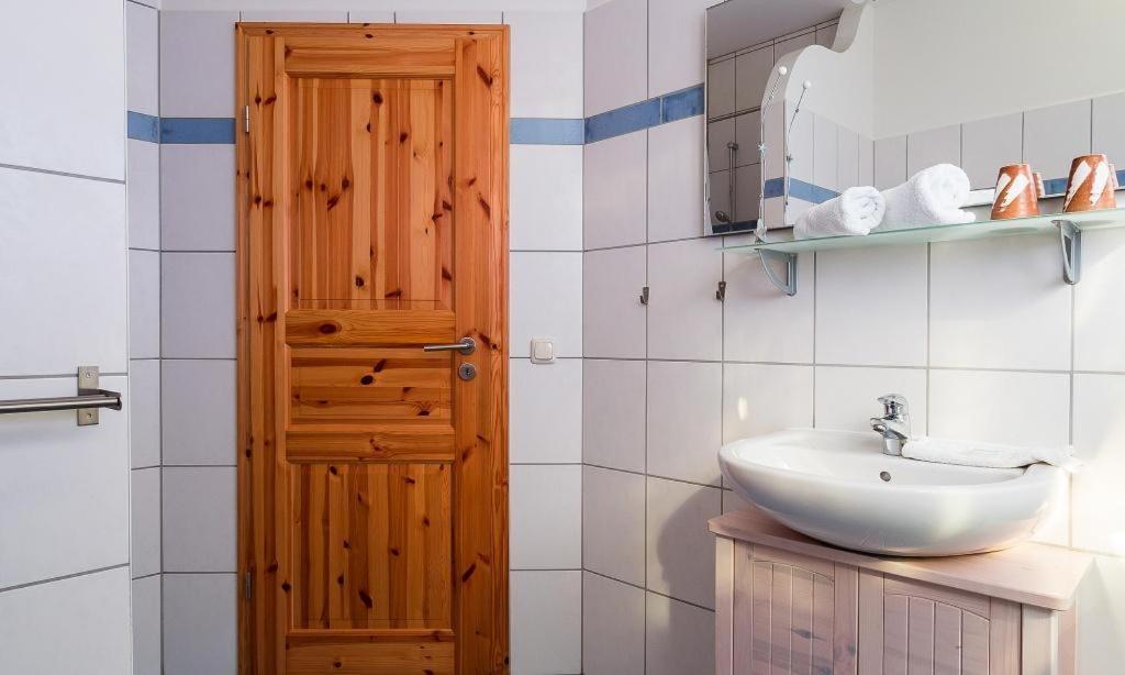 Apartament Haus Michel 02 Born Zewnętrze zdjęcie